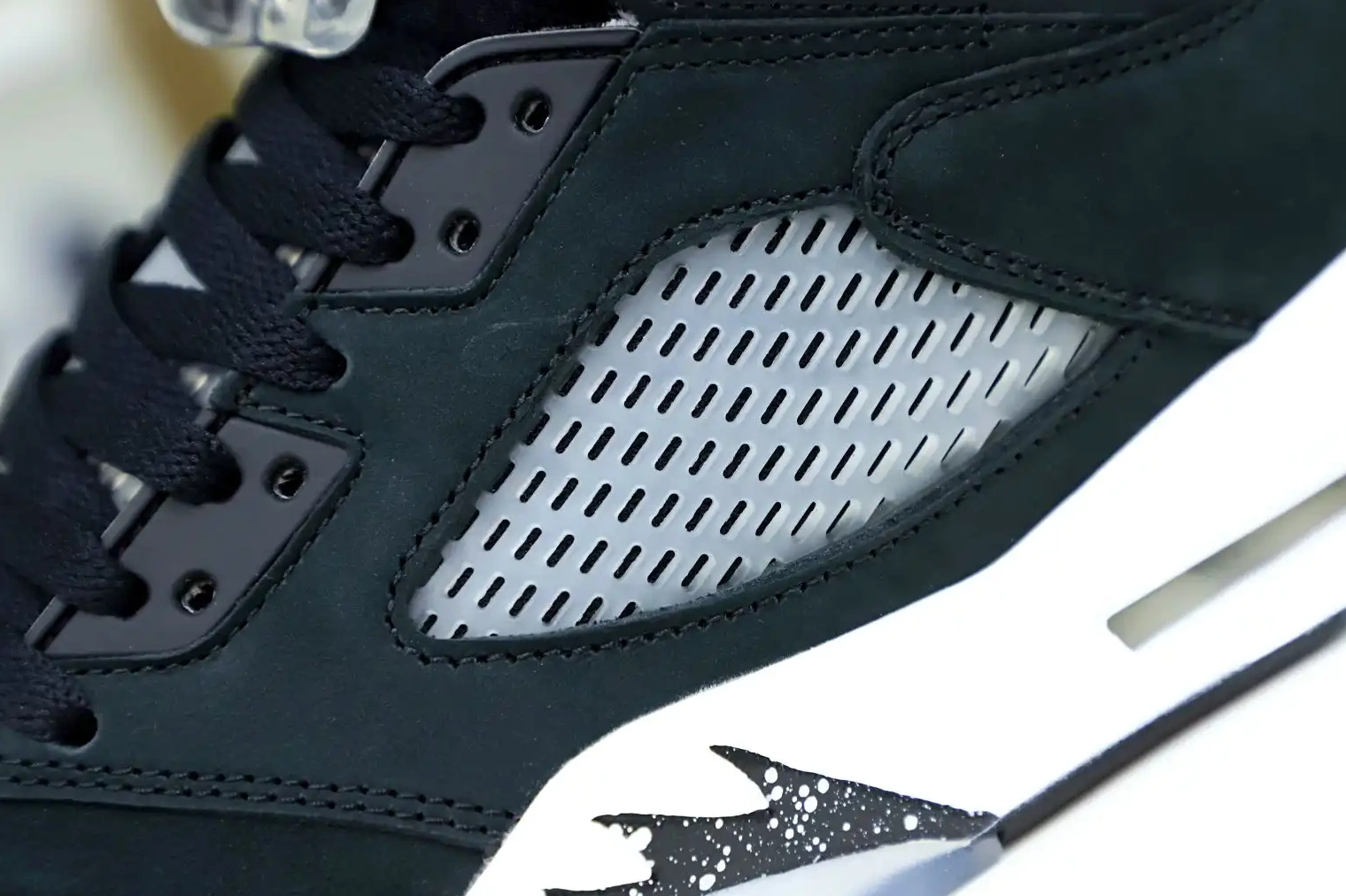 JORDAN RETRO Kimikick 2021 5 AIR 'OREO' 0612